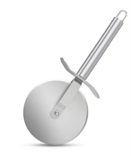 GRİ METAL PİZZA KESİCİ