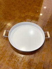 GALVENİZ BEYAZ AHŞAP KULPLU YUVARLAK TEPSİ 42CM