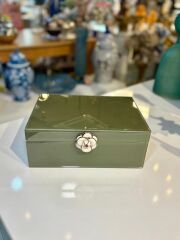 YEŞİL AHŞAP DEKORATİF KUTU 25X18X10CM