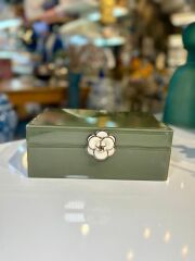 YEŞİL AHŞAP DEKORATİF KUTU 22X15X8CM