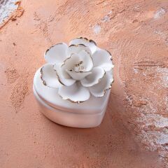 BEYAZ ALTIN KALP PORSELEN KUTU 8CM