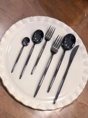 ALMERİA BLACK 6 KİŞİLİK 36 PARÇA ÇATAL KAŞIK BIÇAK TAKIMI