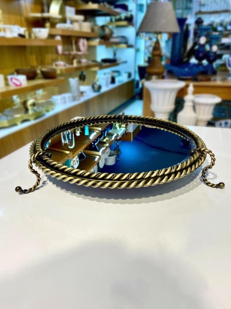 ALTIN ESKİTME ZİNCİR AYAKLI AYNALI YUVARLAK TEPSİ 40CM