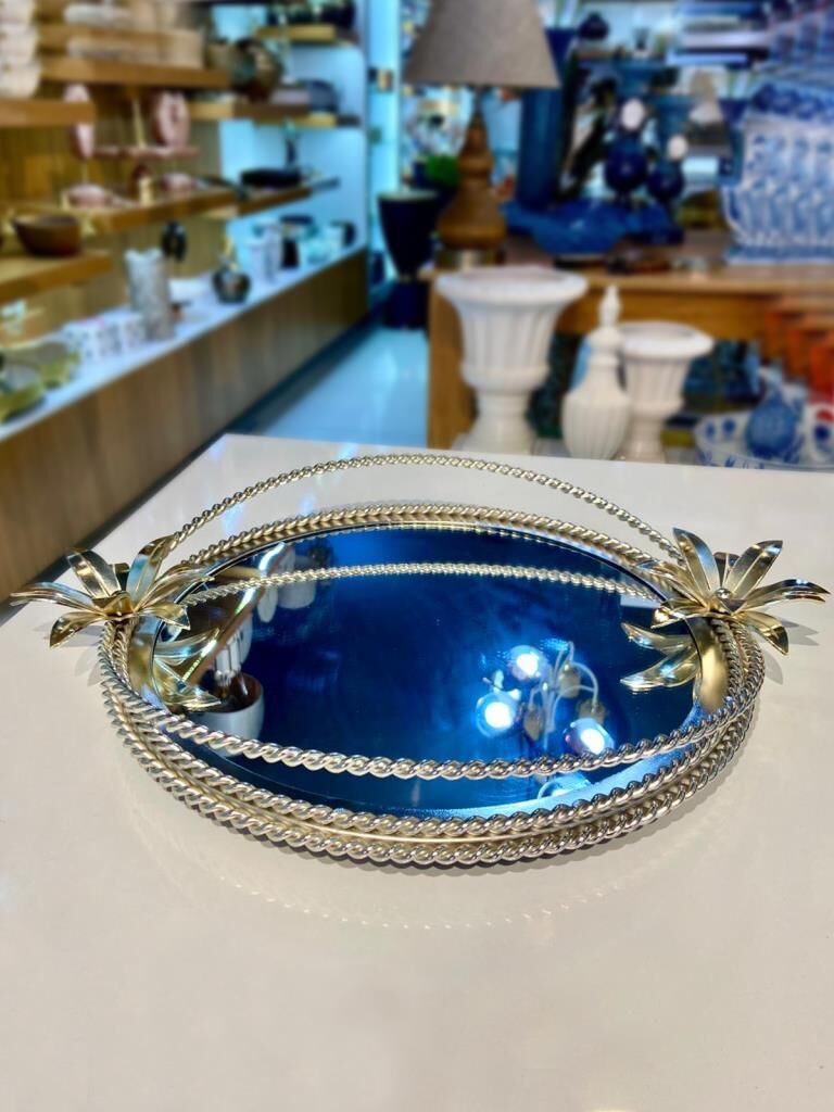 GÜMÜŞ ÇİÇEKLİ AYNALI YUVARLAK TEPSİ 35X45CM