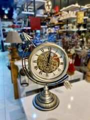 GÜMÜŞ ESKİTME ÇARKLI MASA SAATİ 41CM