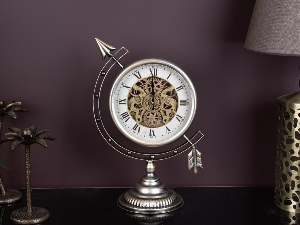 GÜMÜŞ ESKİTME ÇARKLI MASA SAATİ 41CM