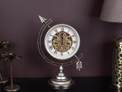 GÜMÜŞ ESKİTME ÇARKLI MASA SAATİ 41CM