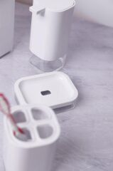 KLAR DİŞ FIRÇALIK BEYAZ