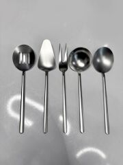 ALLEGRA MAT GÜMÜŞ 5 PARÇA SOS SERVİS SETİ