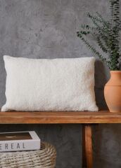 TEDDY PELUŞ YASTIK/KIRLENT BEYAZ 37X55CM