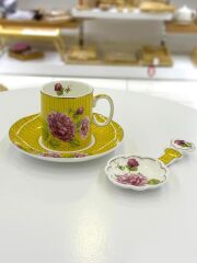 KAREN SARI TEK KİŞİLİK TÜRK KAHVESİ FİNCANI VE LOKUMLUK 3 PARÇA