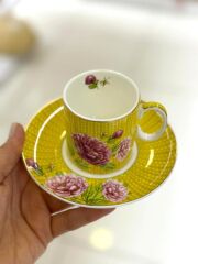 KAREN SARI TEK KİŞİLİK TÜRK KAHVESİ FİNCANI VE LOKUMLUK 3 PARÇA