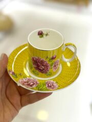 KAREN SARI TEK KİŞİLİK TÜRK KAHVESİ FİNCANI VE LOKUMLUK 3 PARÇA