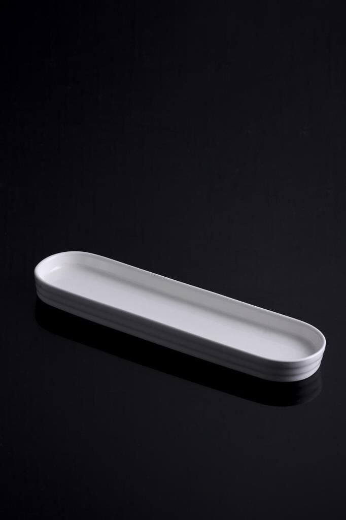 BEYAZ PORSELEN OVAL TABAK 25,4 CM