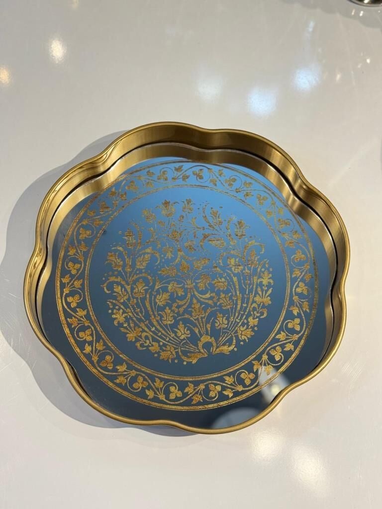 ALTIN ESKİTME İŞLEME DESEN YUVARLAK TEPSİ 33CM