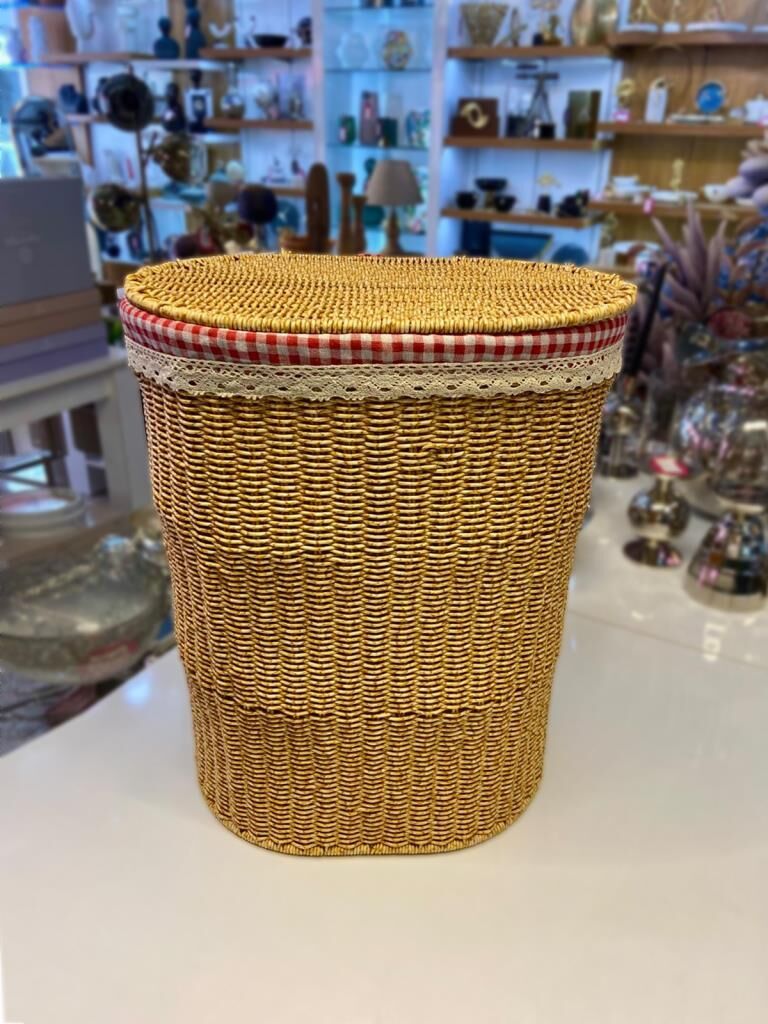 BEJ SENTETİK HASIR OVAL ÇAMAŞIR SEPETİ 44X34X53CM