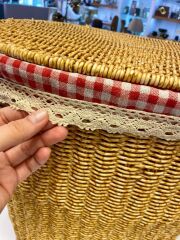 BEJ SENTETİK HASIR OVAL ÇAMAŞIR SEPETİ 38X28X48CM