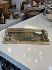 ALTIN ESKİTME YAPRAK DESEN DİKDÖRTGEN TEPSİ 40X25CM