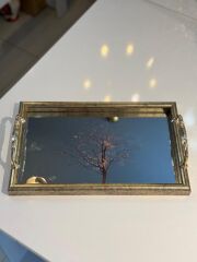 ALTIN ESKİTME AĞAÇ DESEN DİKDÖRTGEN TEPSİ 45X30CM