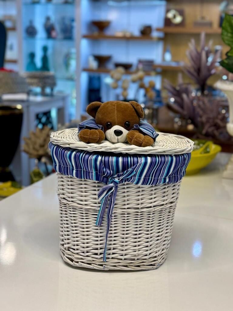 BEYAZ PELUŞ DETAY OVAL HASIR ÇAMAŞIR/OYUNCAK SEPETİ 31X24X27CM