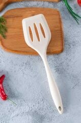 BEJ DELİKLİ SİLİKON SPATULA 20CM