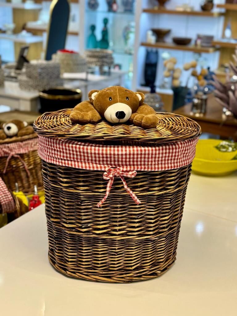 KAHVERENGİ PELUŞ DETAY OVAL HASIR ÇAMAŞIR/OYUNCAK SEPETİ 43X30X40CM