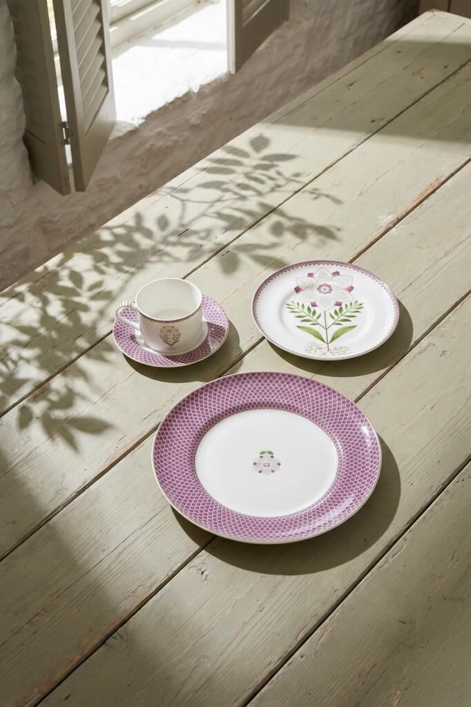 VALENTINE 19 PARÇA PASTA SETİ