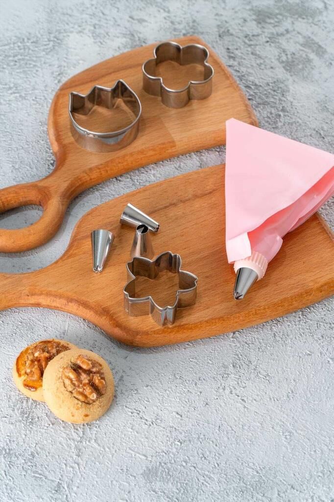 PASTA YAPIM MALZEMELERİ 8 PARÇA