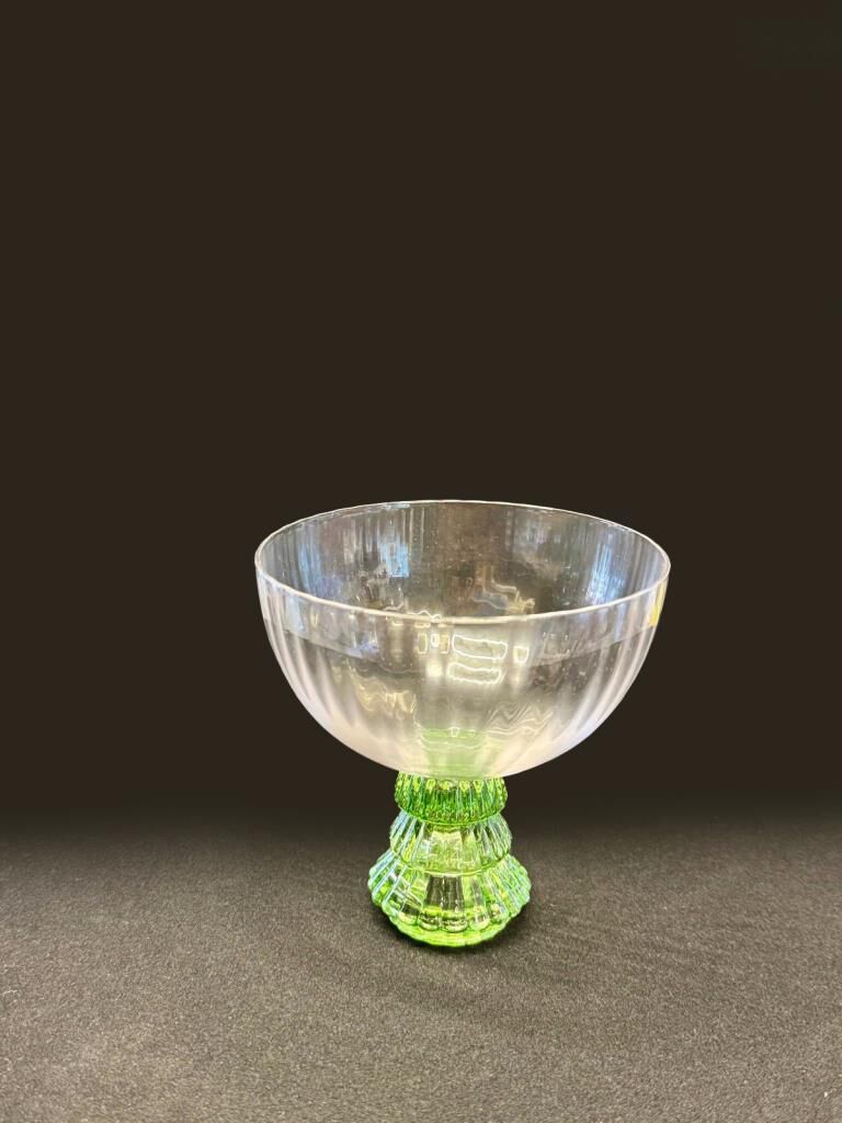 YEŞİL AYAKLI KRİSTAL CAM TEKLİ KUP/KASE
