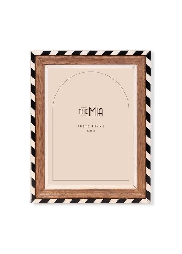 STRIPED FOTOĞRAF ÇERÇEVESİ 20X25CM