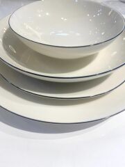 ELEGANT SİYAH 6 KİŞİLİK 24 PARÇA YEMEK TAKIMI