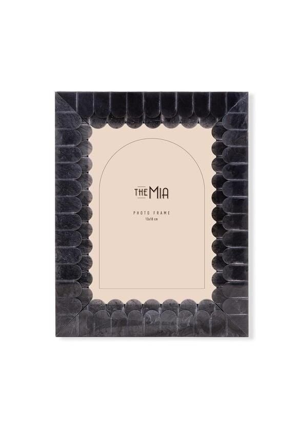 WAVY SİYAH FOTOĞRAF ÇERÇEVESİ 18X23CM