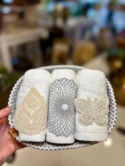 GRİ SEPETLİ 3'LÜ HAVLU SETİ 30X50CM