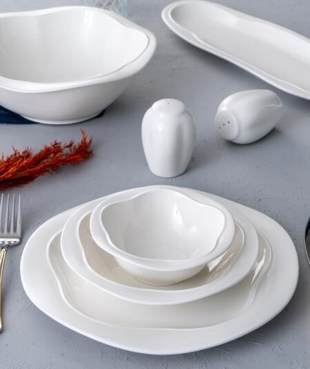 VENUS PORSELEN 6 KİŞİLİK 22 PARÇA YEMEK TAKIMI