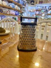 SİYAH PASLANMAZ ÇELİK RENDE