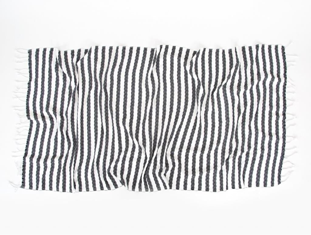 LINY KARA TEZGAH PEŞTEMAL BEYAZ 90x170CM