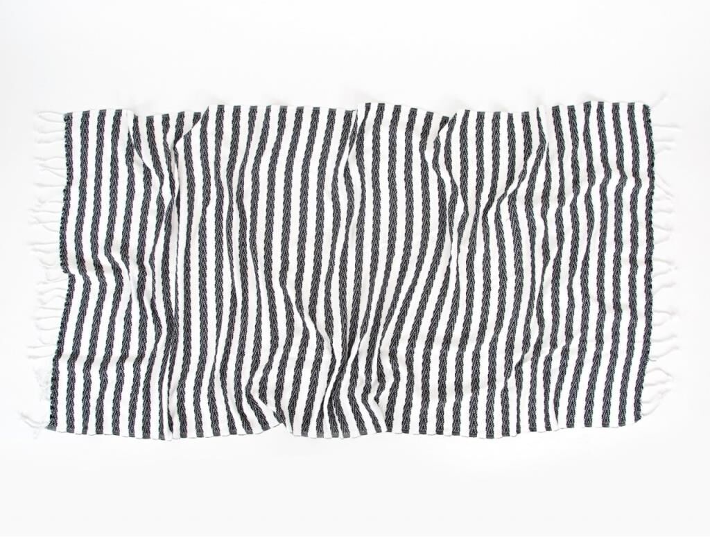 LINY KARA TEZGAH PEŞTEMAL BEYAZ 90x170CM