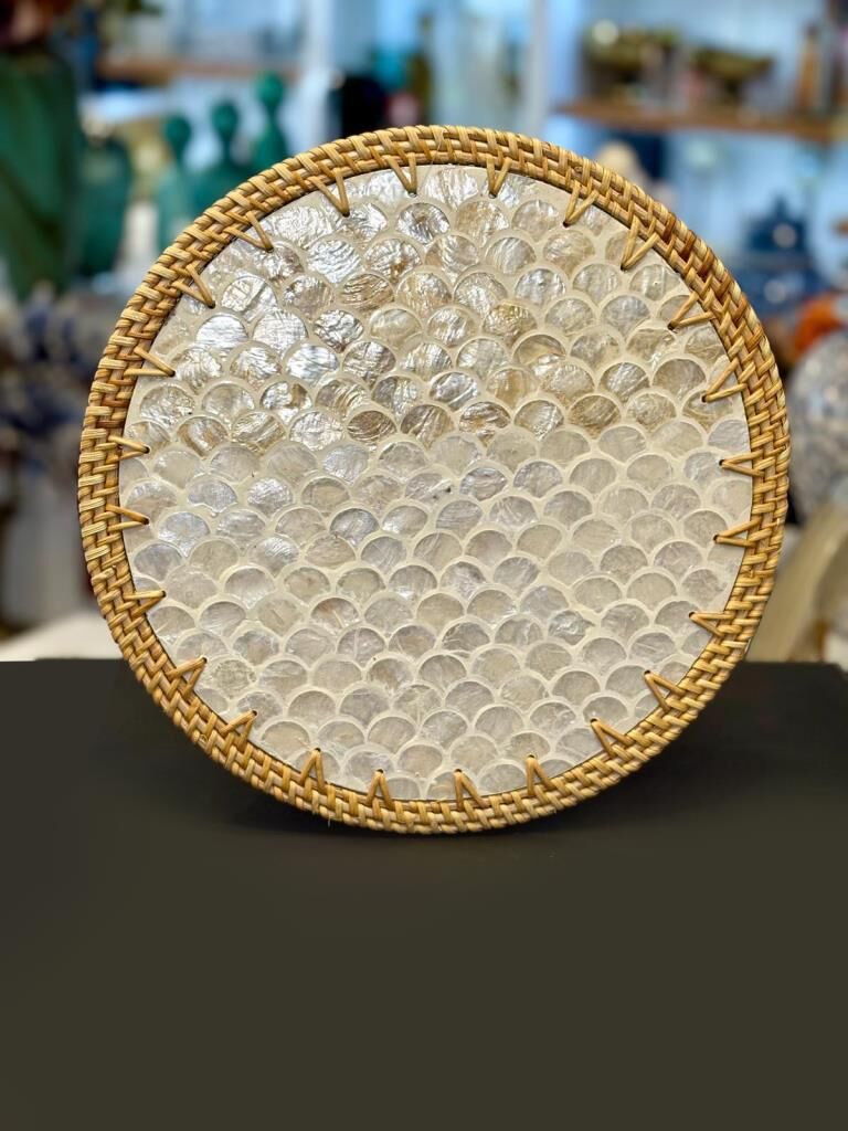 KREM SEDEFLİ RATTAN SUPLA/DEKORATİF TEPSİ DESEN1 32CM