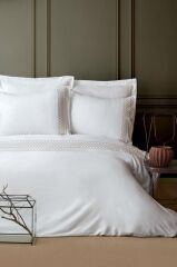 HERA WHITE NAKIŞLI BAMBU ÇİFT KİŞİLİK NEVRESİM TAKIMI