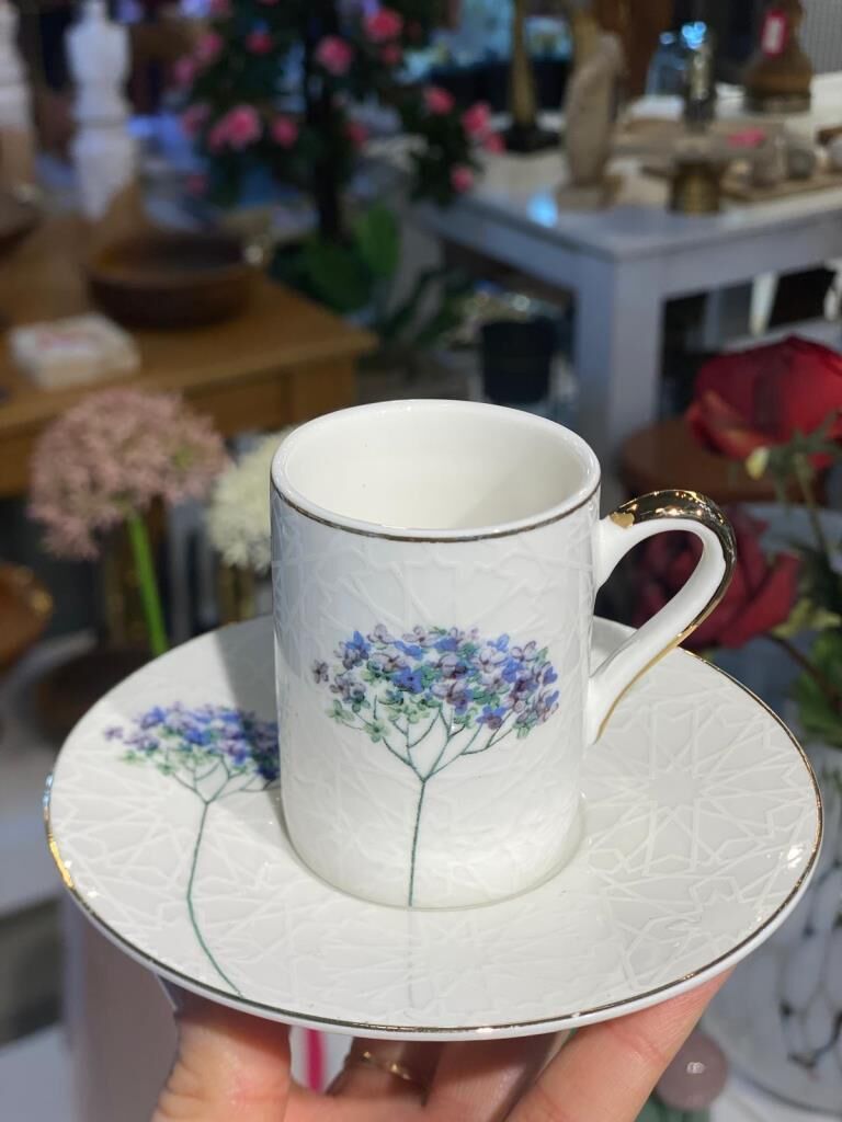 SADE ÇİÇEK DESENLİ TEK KİŞİLİK TÜRK KAHVESİ FİNCANI