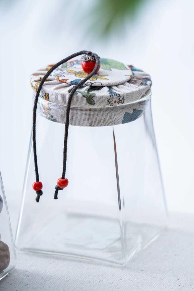 BEYAZ KAPAKLI CAM KAVANOZ 350ML