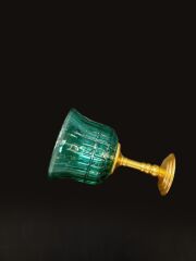 YEŞİL ALTIN AYAKLI TEKLİ KAHVE YANI BARDAK