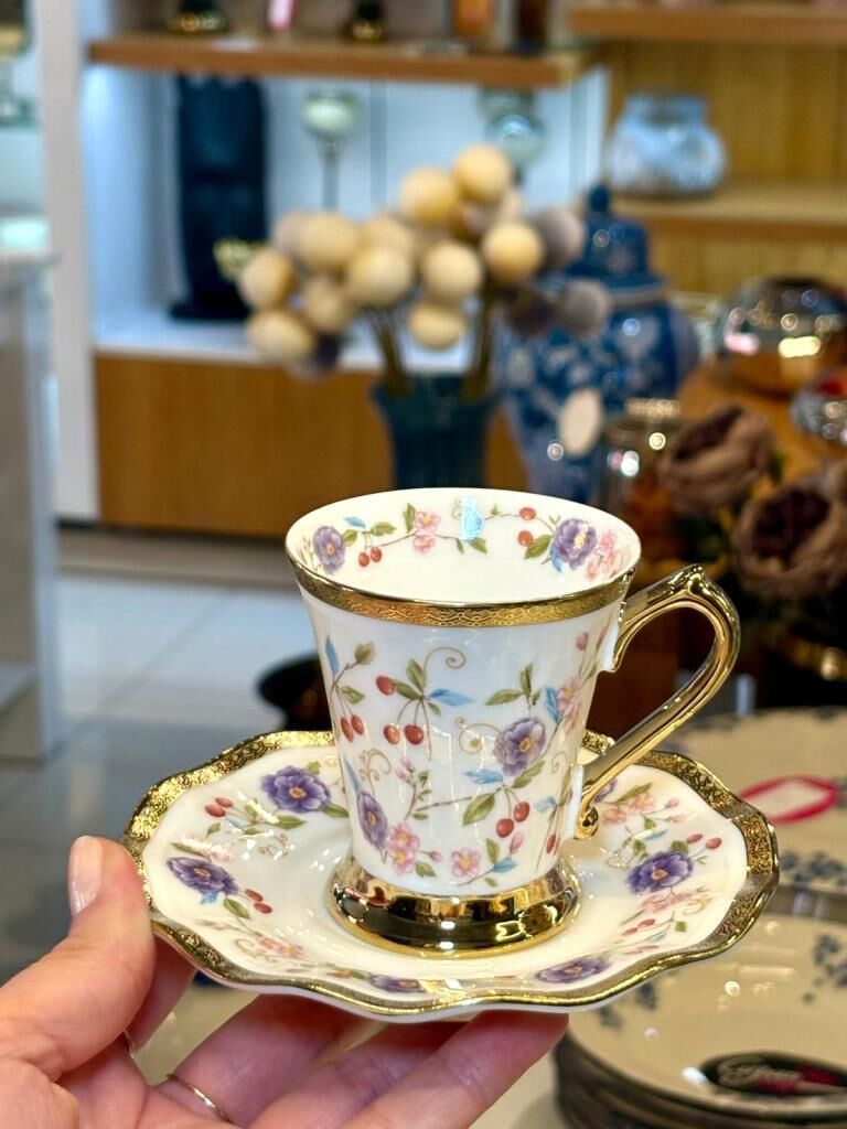 ELEANOR LİLA TEK KİŞİLİK TÜRK KAHVESİ FİNCANI