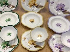 RENKLİ ÇİÇEK DESEN 6 KİŞİLİK 24 PARÇA YEMEK TAKIMI