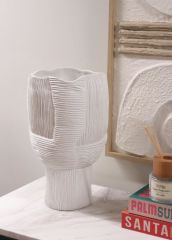 LICIA BEYAZ SERAMİK VAZO 27X27X22CM