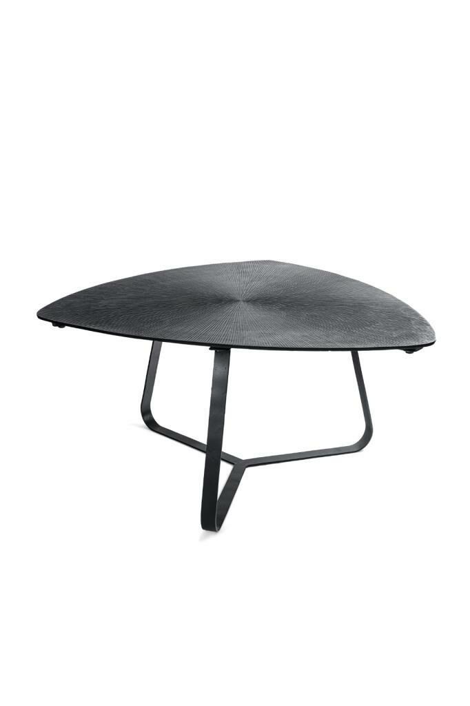 SİYAH METAL SEHPA 77x40 CM
