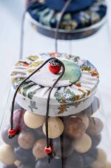 BEYAZ KAPAKLI CAM KAVANOZ 550ML