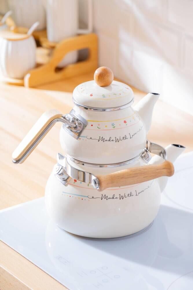 MADE WITH LOVE EMAYE ÇAYDANLIK