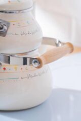 MADE WITH LOVE EMAYE ÇAYDANLIK