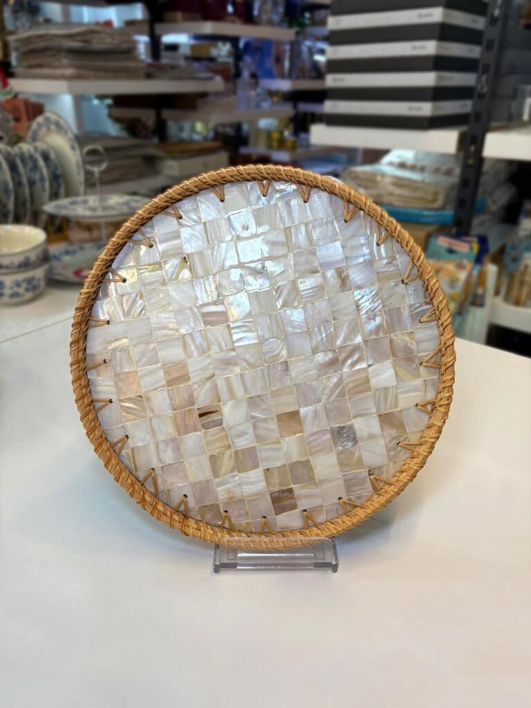 KREM SEDEFLİ YUVARLAK TEPSİ 30CM